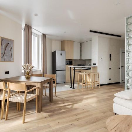 77 Views Apartments By Inshi Lviv Ngoại thất bức ảnh