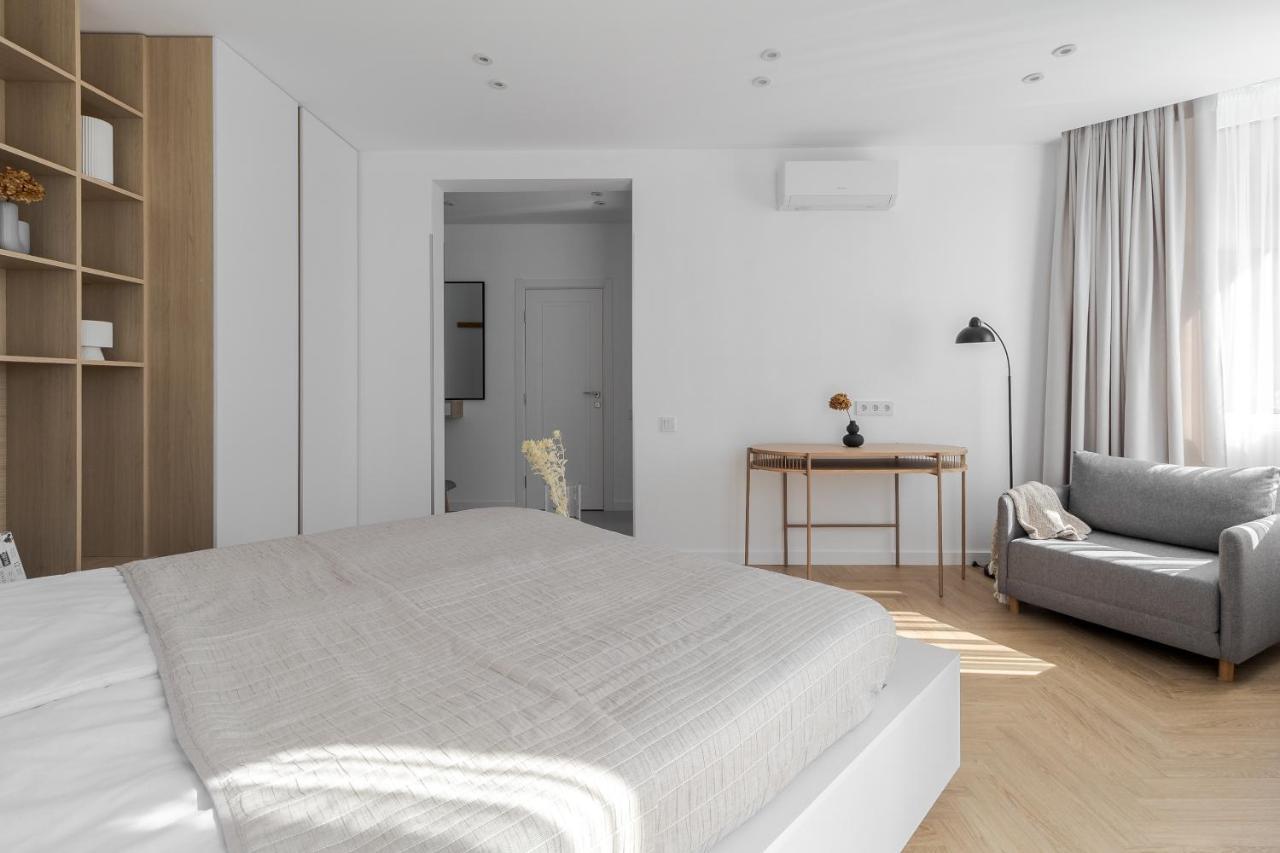 77 Views Apartments By Inshi Lviv Ngoại thất bức ảnh
