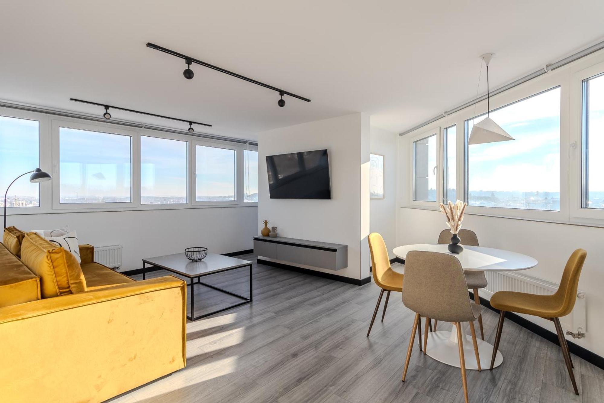 77 Views Apartments By Inshi Lviv Ngoại thất bức ảnh