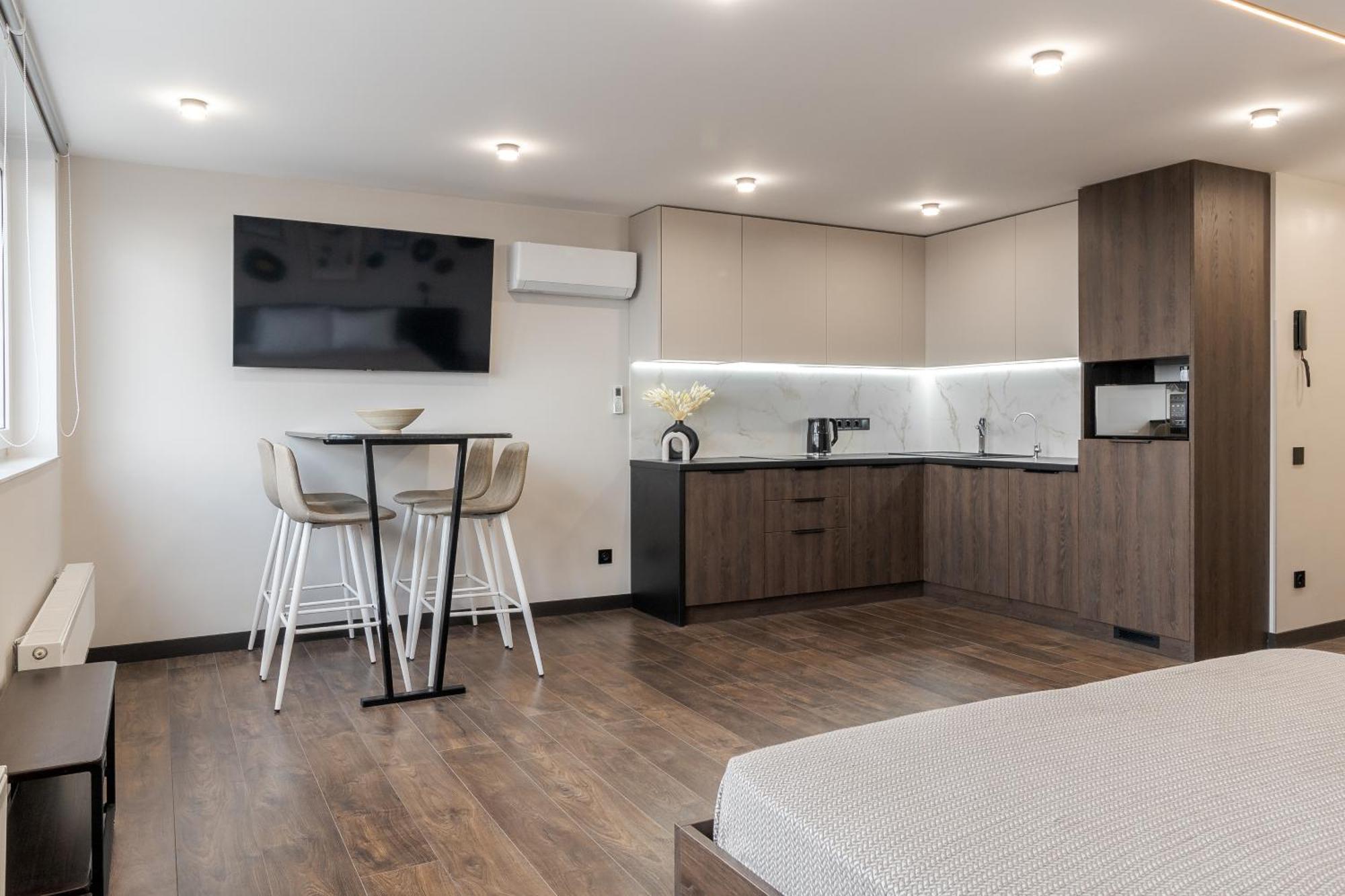 77 Views Apartments By Inshi Lviv Ngoại thất bức ảnh