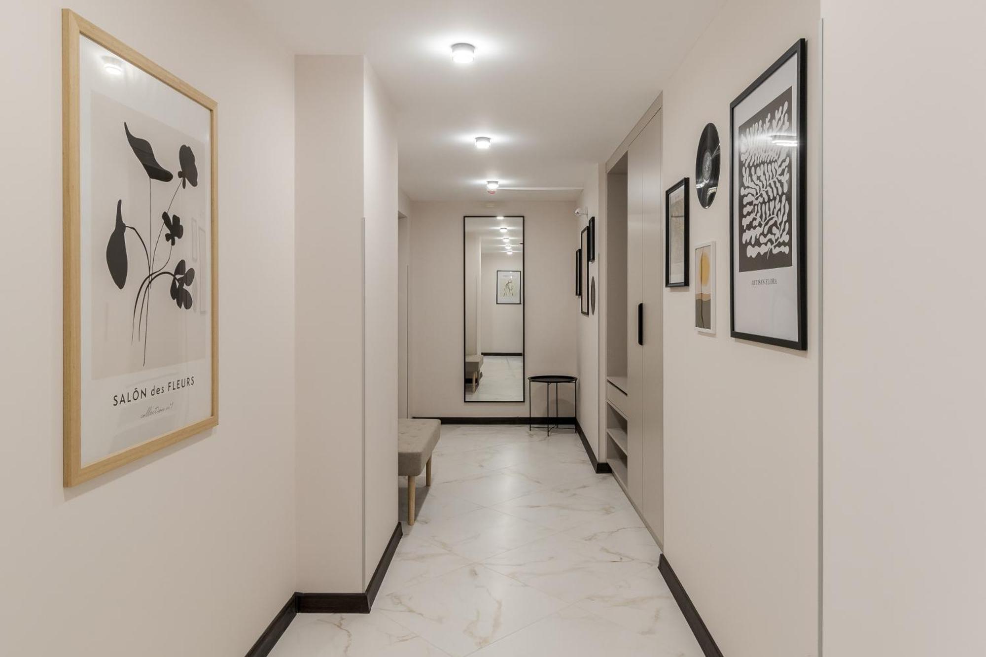 77 Views Apartments By Inshi Lviv Ngoại thất bức ảnh