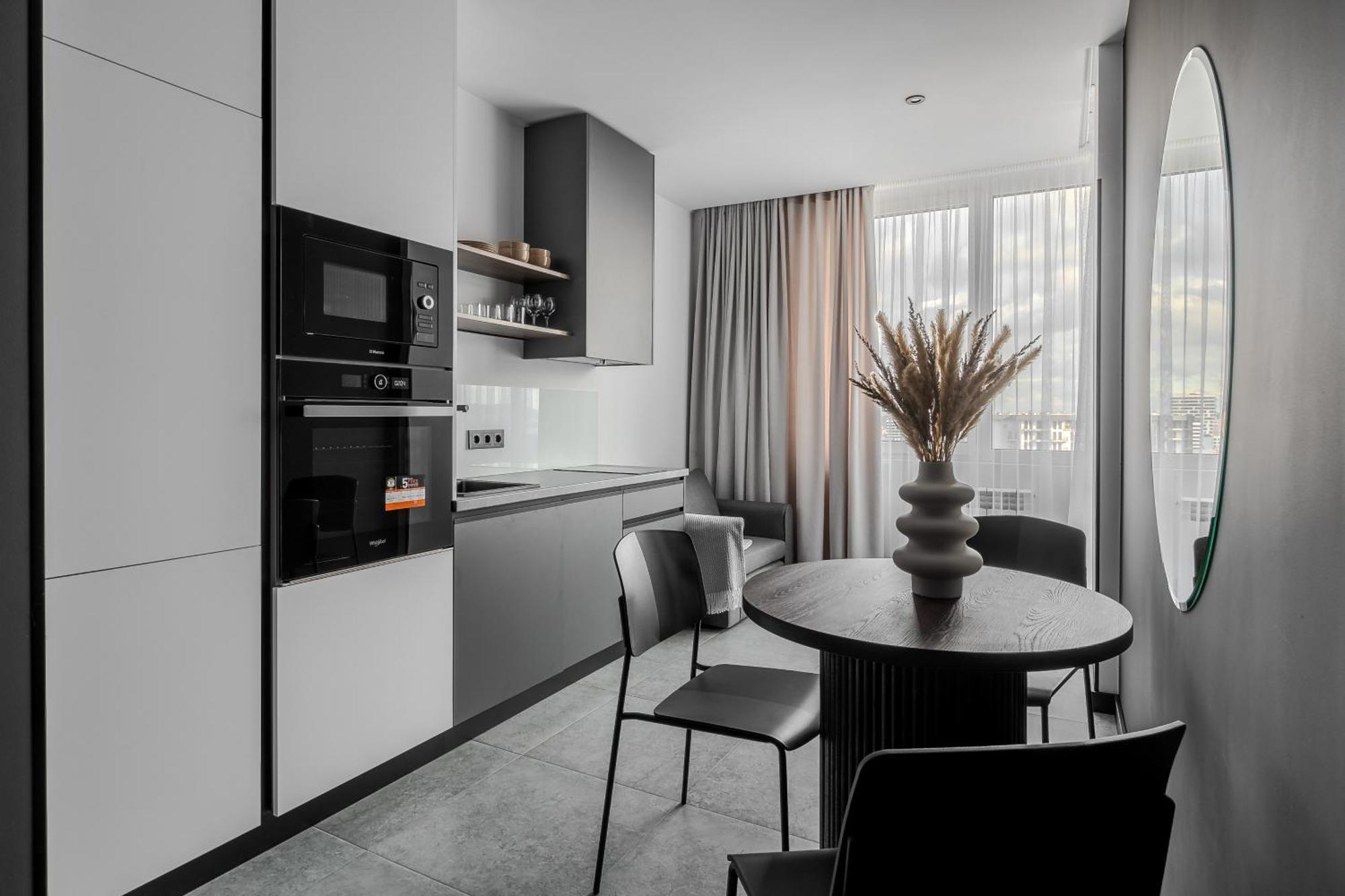 77 Views Apartments By Inshi Lviv Ngoại thất bức ảnh